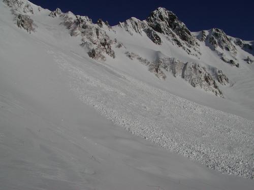 24雪崩~1.JPG